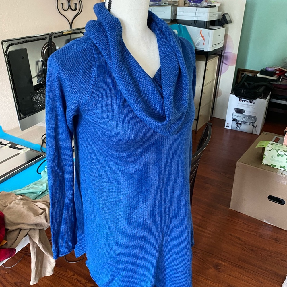 The Limited Sweater Sz XS